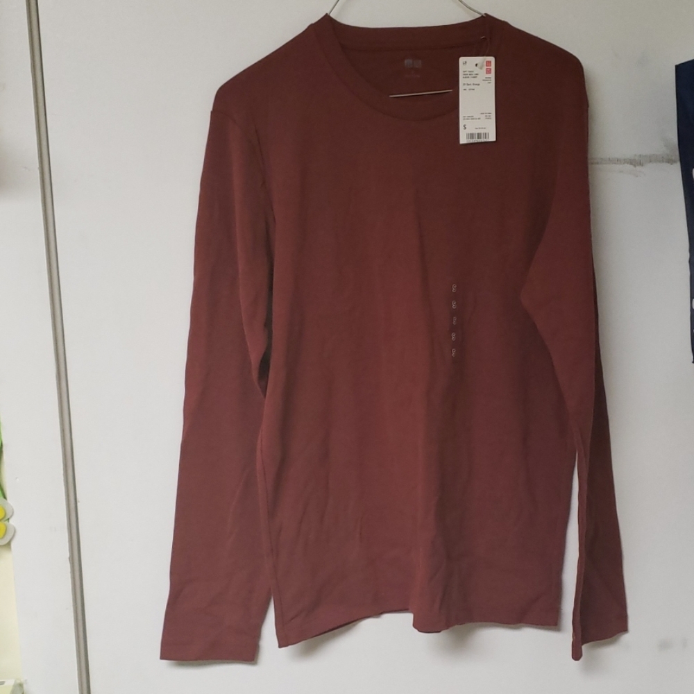 Men's Uniqlo Lot 2 shirts & Jeans New!